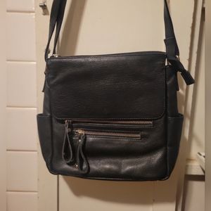 Black 100% Leather Crossbody Bag/Purse